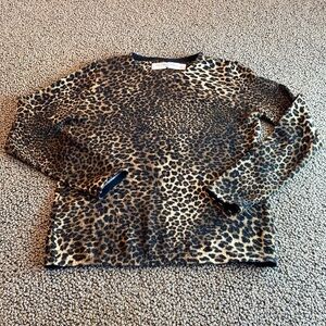 ZaraKnit Leopard Print Sweater Size Small in Like New Condition